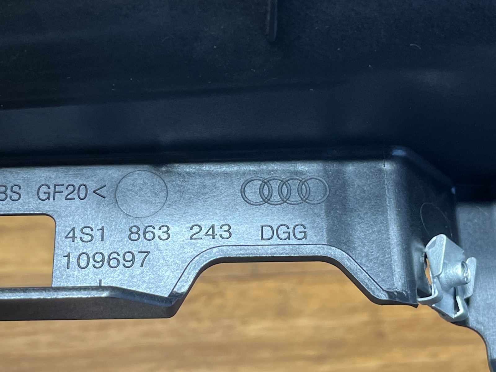 Audi R8 2016-2024 Front Center console Black