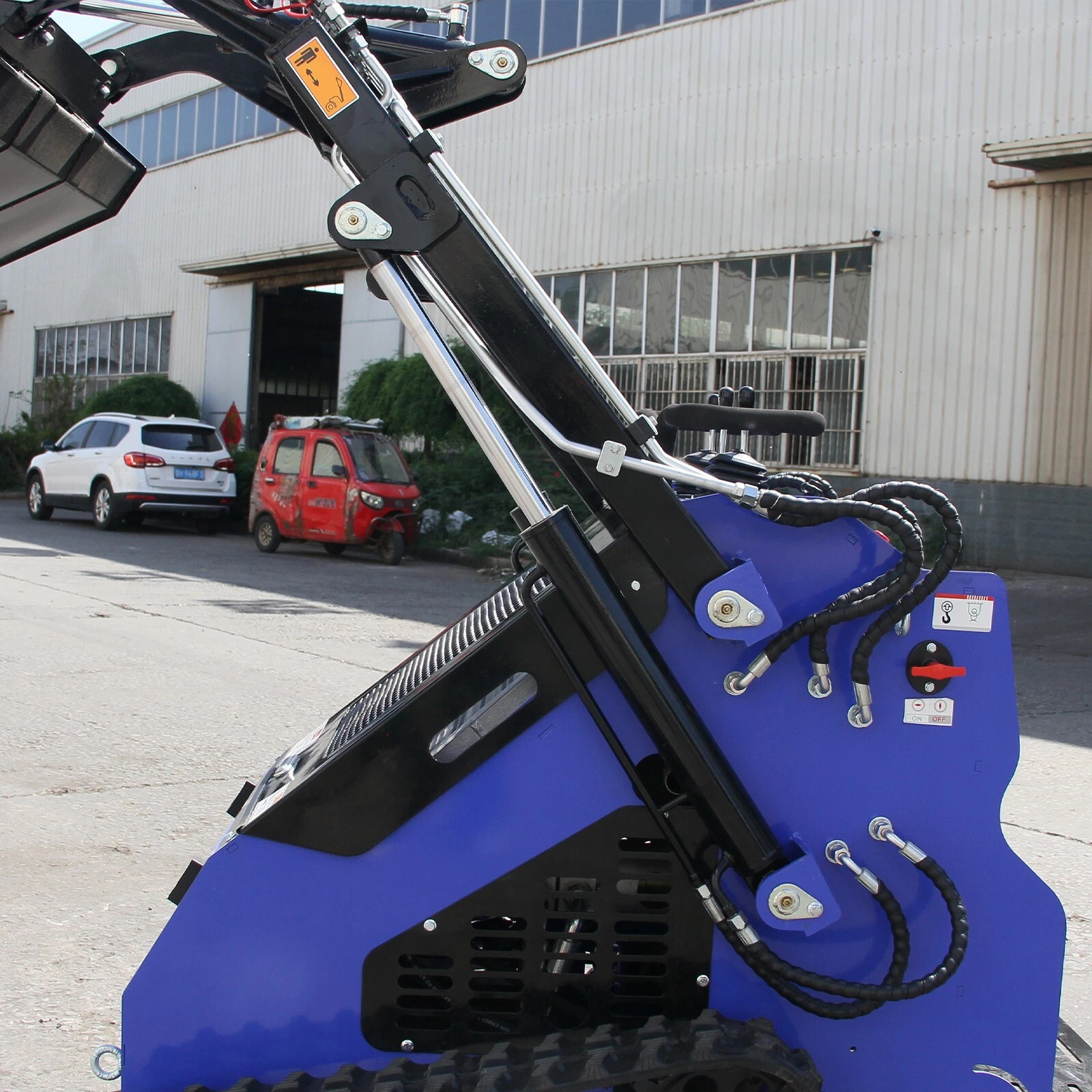 Upgraded 2025 Brand New 23HP Mini Skid Steer Track Loader Twin Cylinder USA Spot