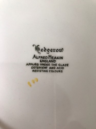 Two Alfred Meakin 1960s Hedgerow Dinner Plates - Picture 3 of 6