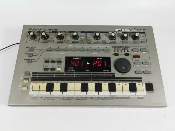Roland MC303 Sequencer Dance Music Machine Groovebox for sale