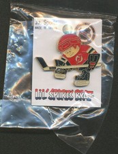 VINTAGE 1989 LIL' SPORTS BRAT NEW JERSEY DEVILS PLAYER ENAMEL HOCKEY PIN MIP