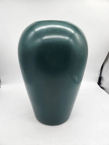 Vintage Haeger Large Matte Green Ceramic Vase Jardinière 12" x 9"