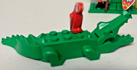 1994 LEGO Legoland Islander 6246 Crocodile Cage Nearly Complete w/substitutions