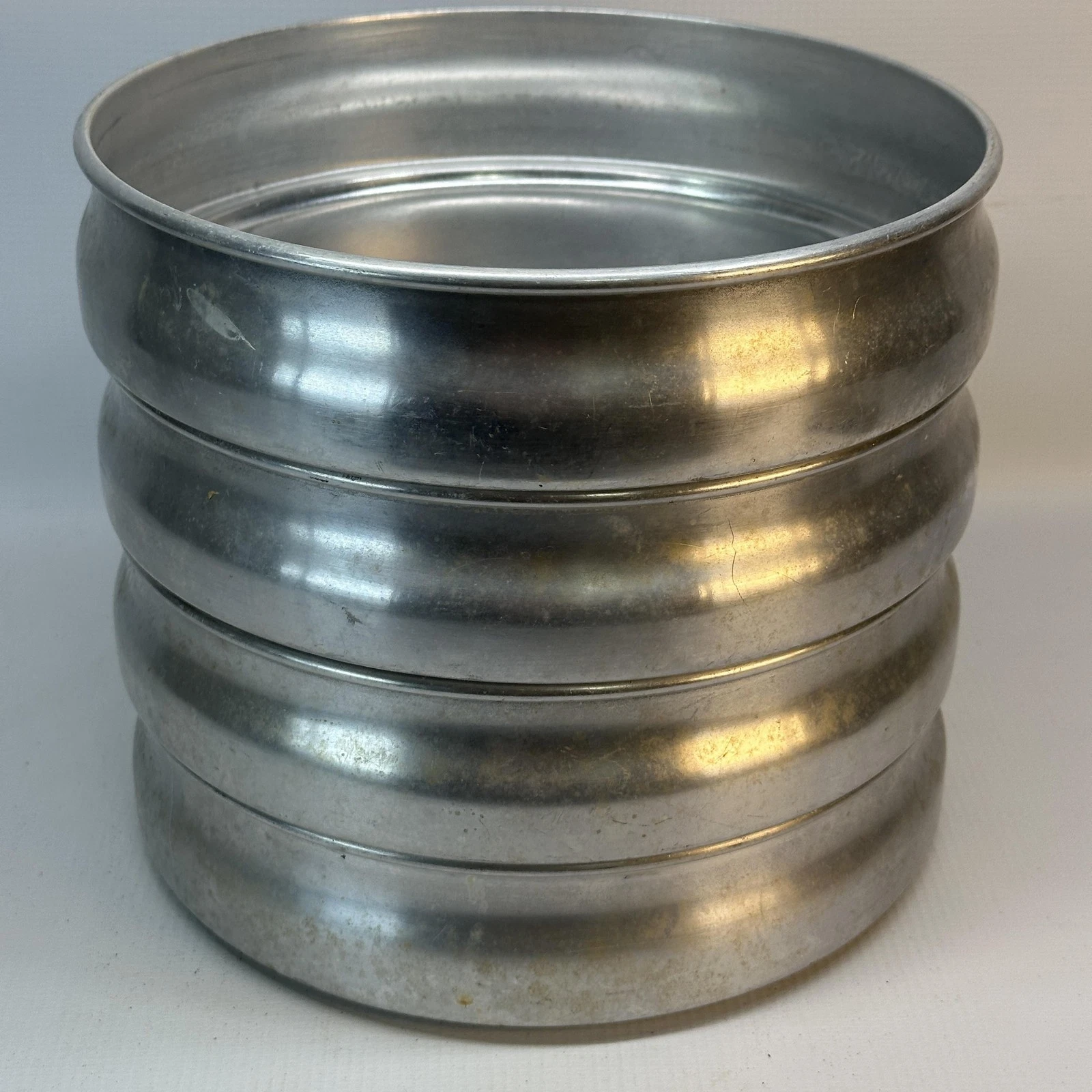 Aluminum Nesting Cake Pans Set Of 4 9 In Ribbed Layer Baking Silver Kitchen Pan
Opens in a new windo