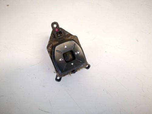 Hyundai ix35 2012 Wing mirror control switch (Exterior Mirror Swit #2347174-96