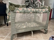 Winnie The Pooh Graco Pack and Play