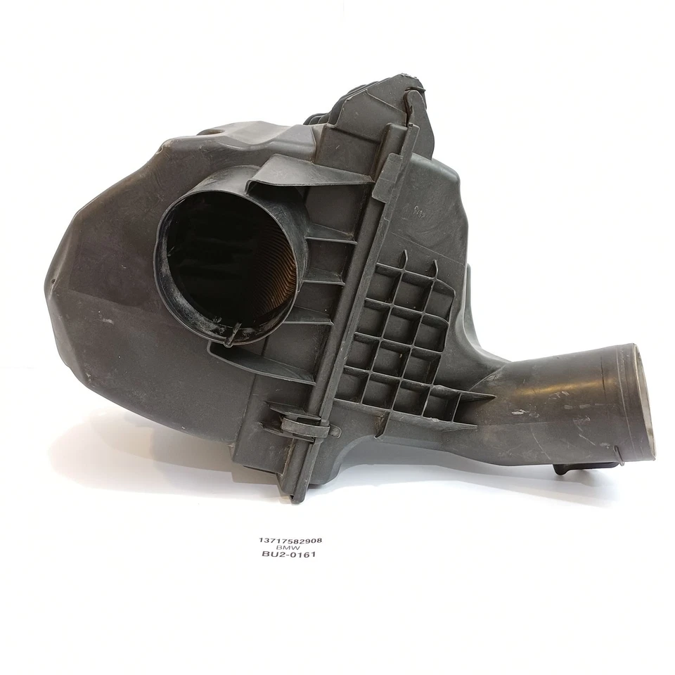 2012-2016 BMW 528i xDrive Air Filter Element 13717582908 - Image 2 of 4