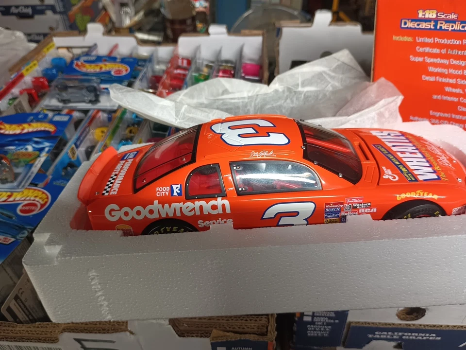 1/18-REVELL. Monte Carlo Dale Earnhardt 1997 #3 Wheaties Cereal Stock Car. Nuevo Foto 2 de 3