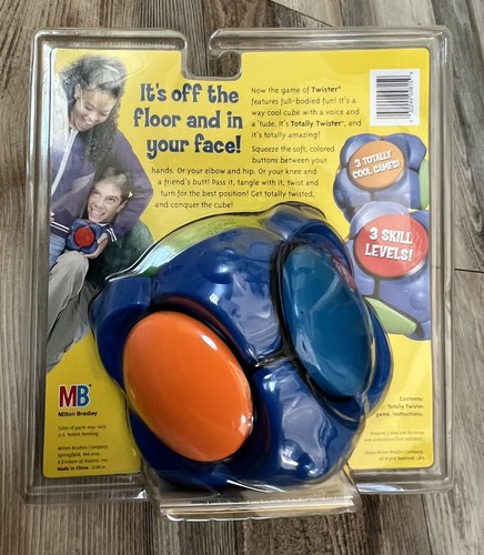 VTG! Totally Twister Electronic Game Milton Bradley 1997 - BRAND NEW! - SEALED!! - Picture 7 of 7