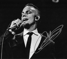 * MARK TREMONTI * signed 8x10 photo * CREED * COA *