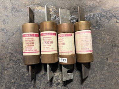 Lot Of 4 GOULD SHAWMUT Tri-Onic TR225R RK5 225A 250VAC Time Delay Fuse