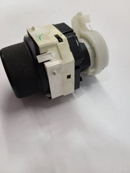 Pontiac Vibe 2009 2010 control de temperatura 19204137 Foto 3 de 4