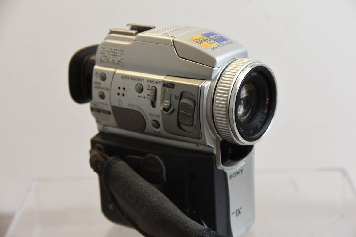 Sony Handycam DCR-PC110 Mini DV Hybrid Camcorder Nightshot Used