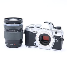 OM SYSTEM OM-5 Silver  ED 14-150mm II Lens Kit 255