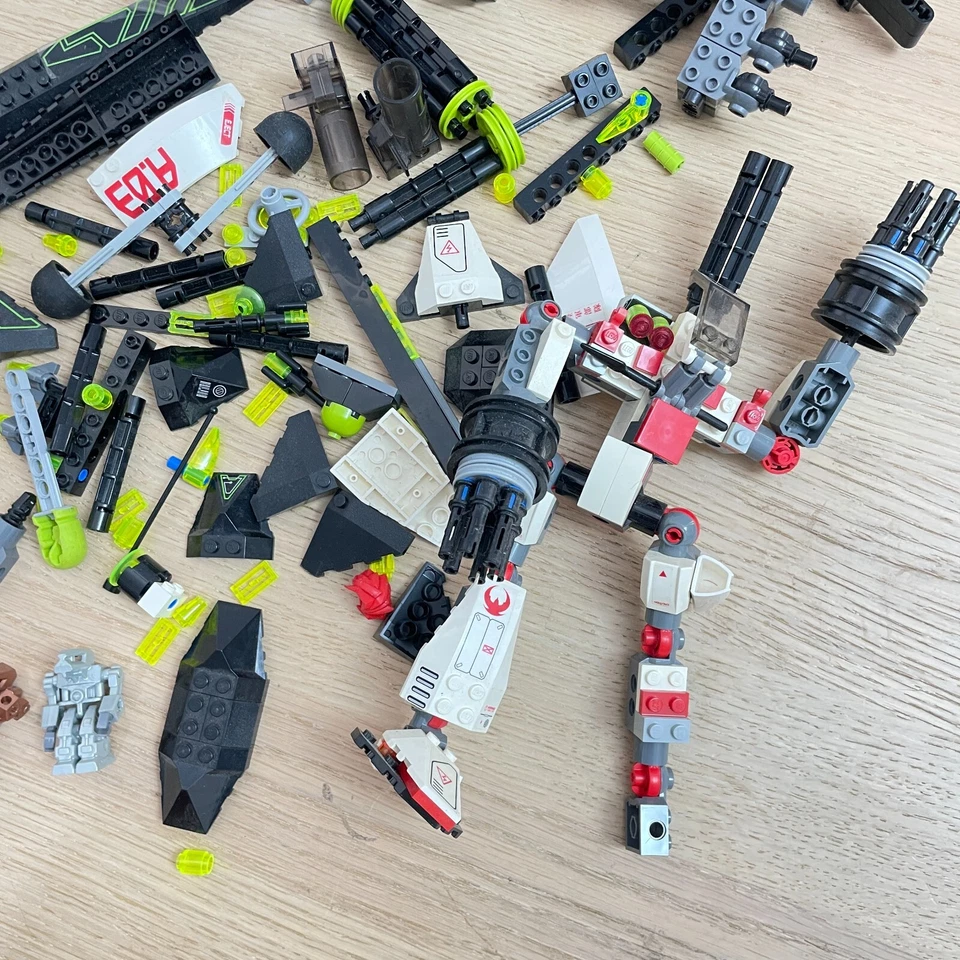 LEGO Exo-Force 7713 Bridge Walker vs. White Lightening - Part Pack - 80-85% - Image 3 of 4