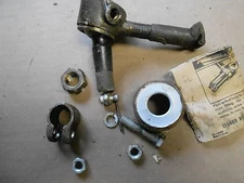 Fits  39 Plymouth and Dodge NOS 1939 Short Outer Tie Rod End  PN# 951301