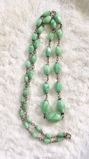 LOVELY LONG GRADUATED GREEN SWIRL GLASS BEADED CZECH NECKLASE