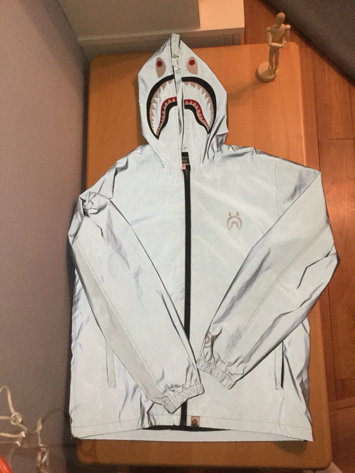 A BATHING APE (BAPE) Felpa con cappuccio squalo Bathing Ape Bape giacca riflettente