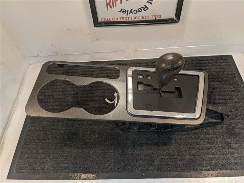 08 CHALLENGER SRT8 GEAR SHIFTER SHIFT BOX SELECTOR LEVER