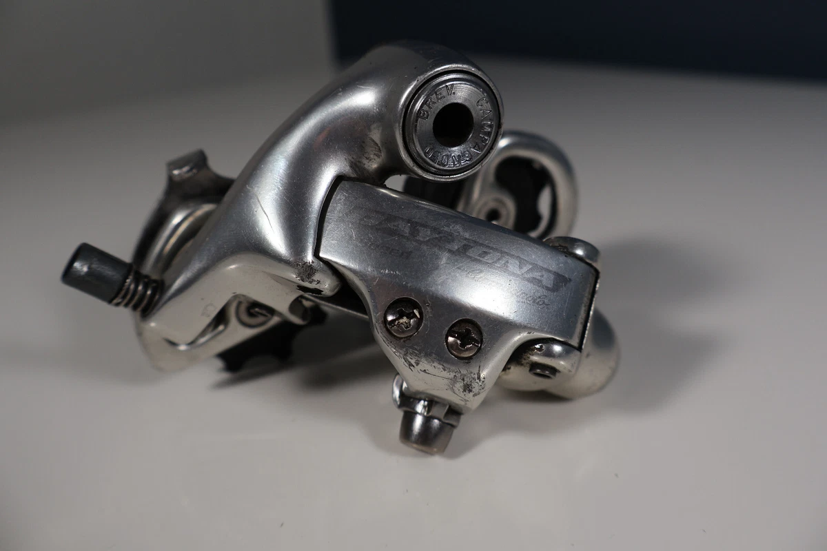 La hiérarchie des groupes Shimano, Campagnolo et SRAM pour vélo de route – Sur deux roues