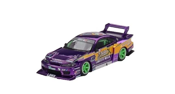 Coches de carreras Nissan diecast 1:64