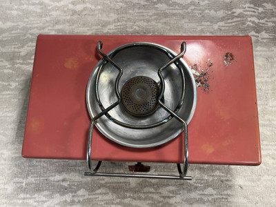 Vintage 1960 Coleman Pink Single Burner LP Gas Picnic Stove 5402A