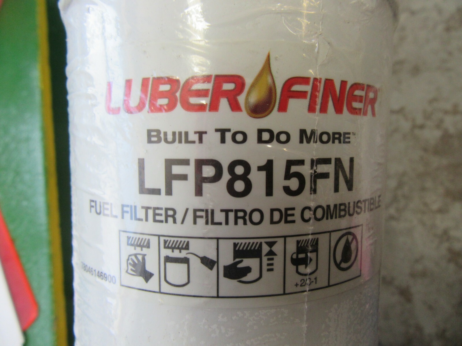 NEW GENUINE LUBER-FINER OIL FILTER (PN LFP815FN)