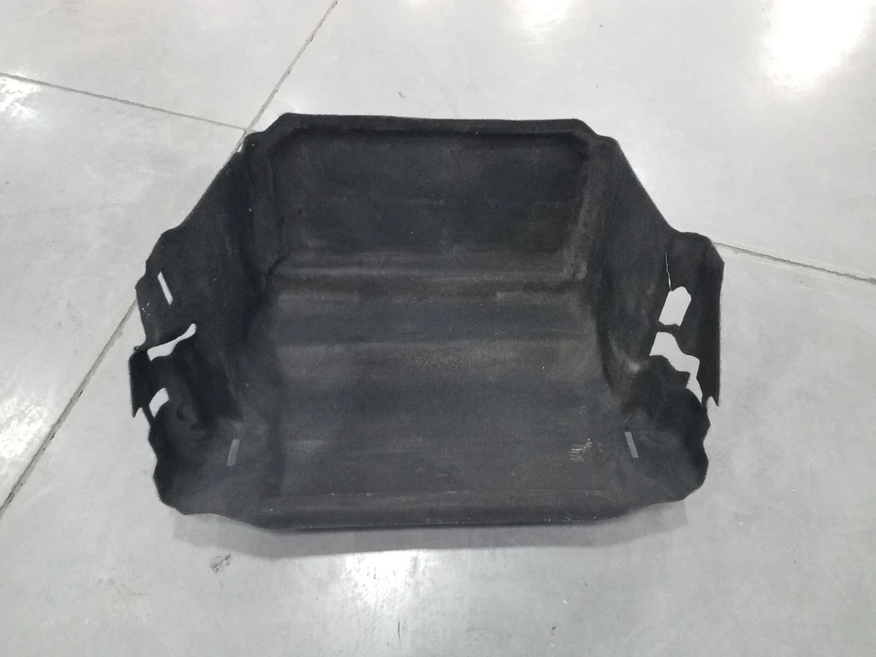 Porsche Cayman GTS 2022 revestimiento de maletero delantero/liberación de emergencia - * #8065 i6 Foto 3 de 4