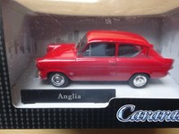 Ford Anglia Rot Oldtimer Modelauto Ca.9Cm *Neu* 1:43