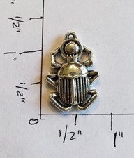 Scarab charm Egyptian symbol beetle bug pharaoh queen king   B2