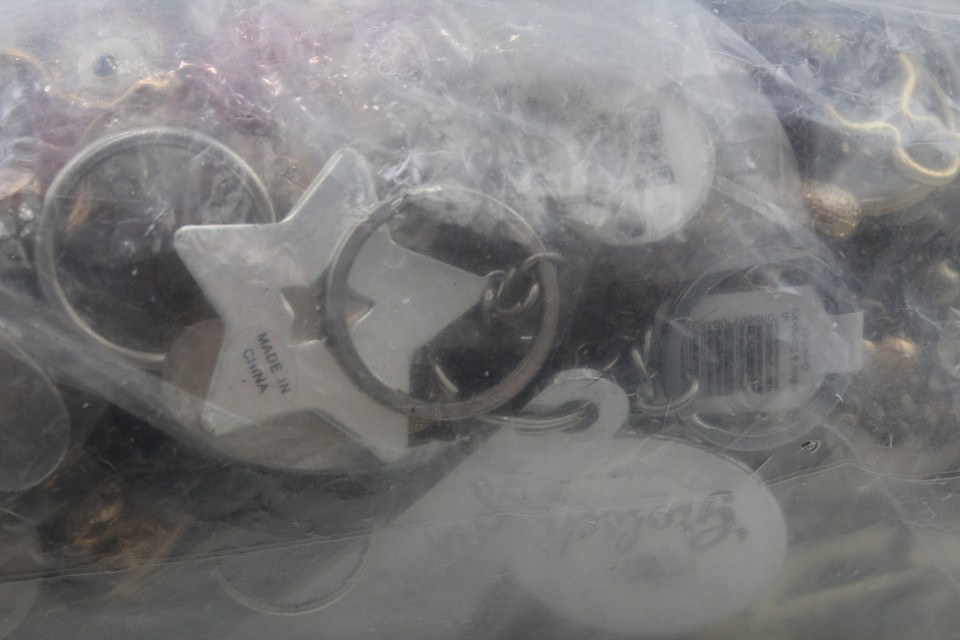 Job Lot Assorted & Unsorted Novelty Boxed Unboxed Key Rings Keyring eBay