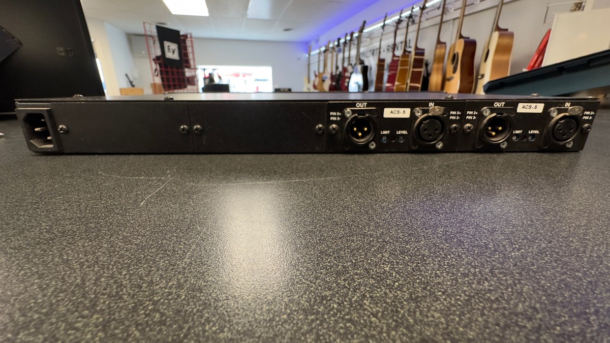 APGEE ACS MAIN FRAME LOUDSPEAKER CONTROLLER. WORK GREAT BENCH