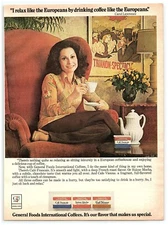 1976 General Foods International Coffees Print Ad, Carol Lawrence Like Europeans