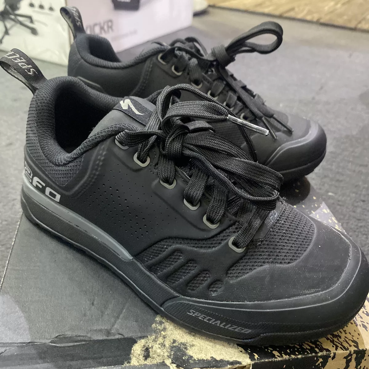 Specialized 2fo flat 2.0 outlet