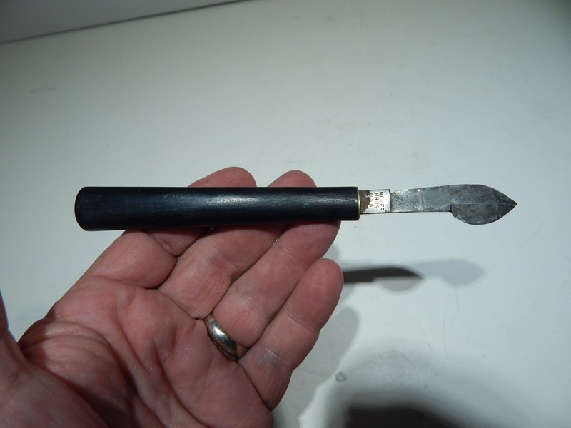 MILLER BROTHERS CUTLERY CO. 19TH CENTURY EBONY HANDLED MEDICAL SURGICAL SCALPEL 