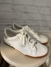 a new day White Sneakers EUC Women's Size 7.5 US