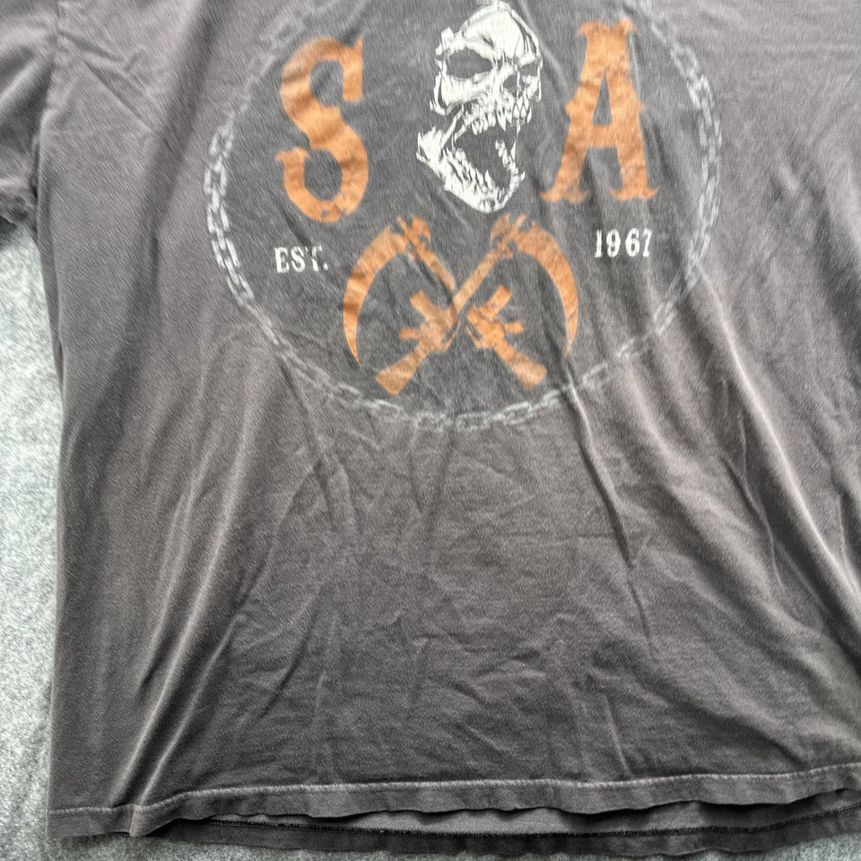 Camisa Sons of Anarchy Para Hombres 2XL Calavera Pistolas Gráfico Motociclista TV Jax Taylor Años 2000 Foto 3 de 4
