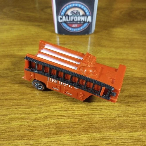 Hot Wheels The Heavyweights Redline Fire Engine Truck Trailer Red Hong Kong 1970