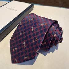 Gucci Tie Mens 100 Silk Red GG interlocking pattern logo