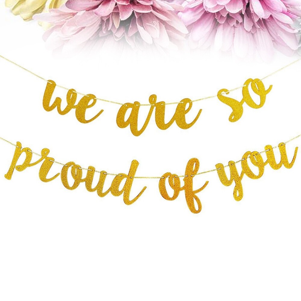Stendardo Di Laurea 2024 'We Are So Proud Of You' – Banner In Tessuto 200x110 Cm, Oro E Nero, Con Occhielli E Nastro - 4