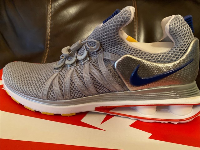 nike shox gravity silver