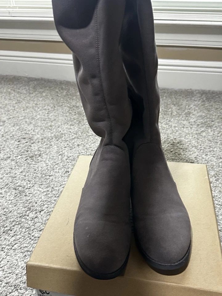 Botas Gentle Souls Gris Gamuza Elastizadas Cremallera Talla 10 Foto 3 de 4