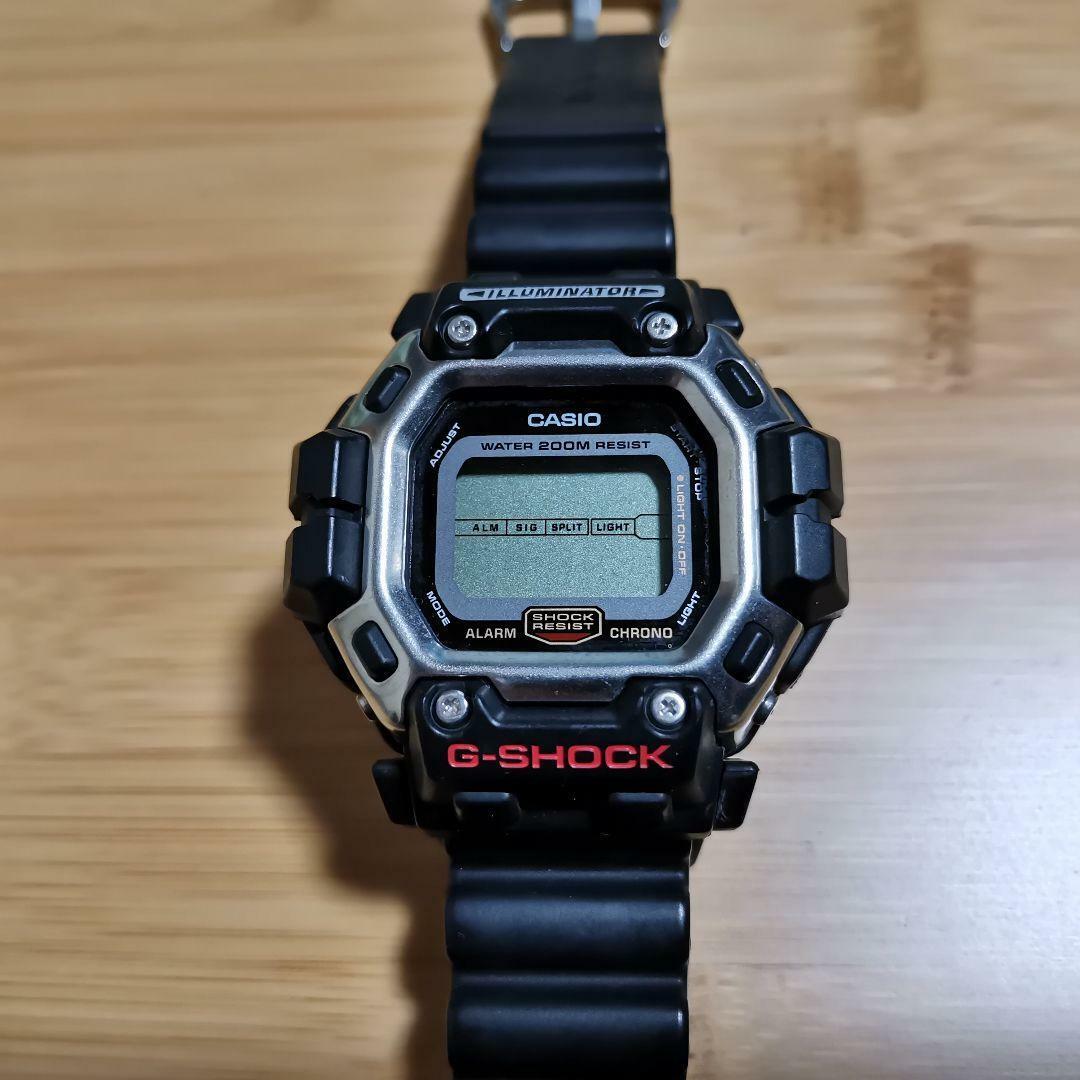 カシオ  G-SHOCK DW-8300 未確認