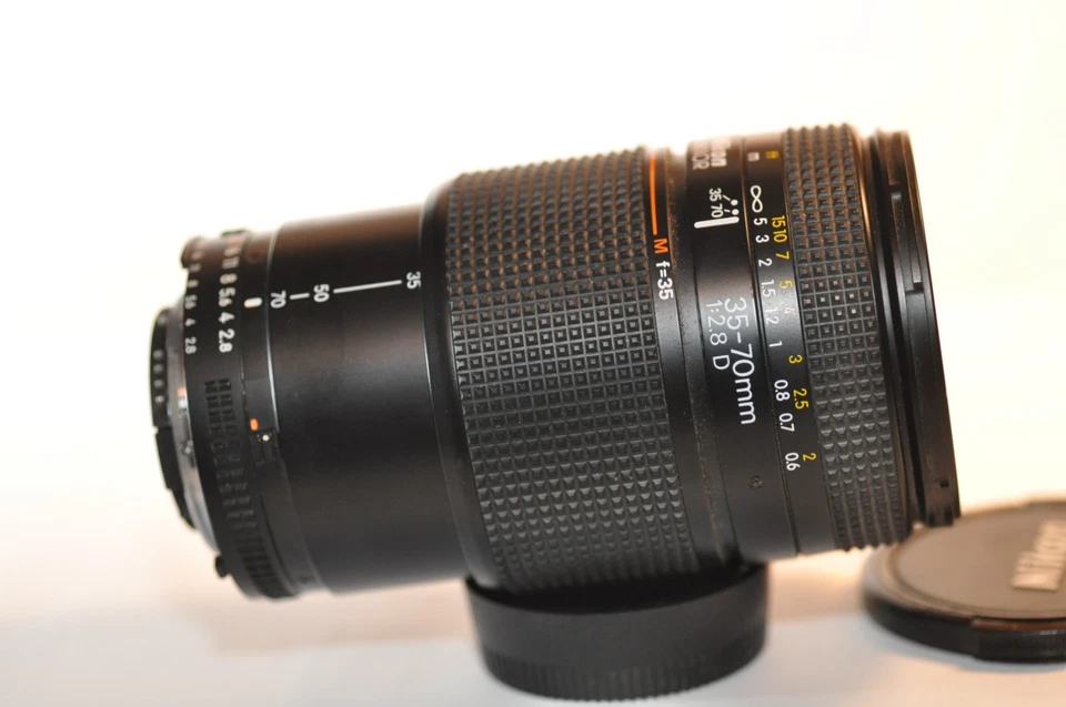 Nikon AF Zoom Nikkor 35-70mm f/2. D macro FX lens READ for F100 F5 DF D750 D850 - Image 3 of 4
