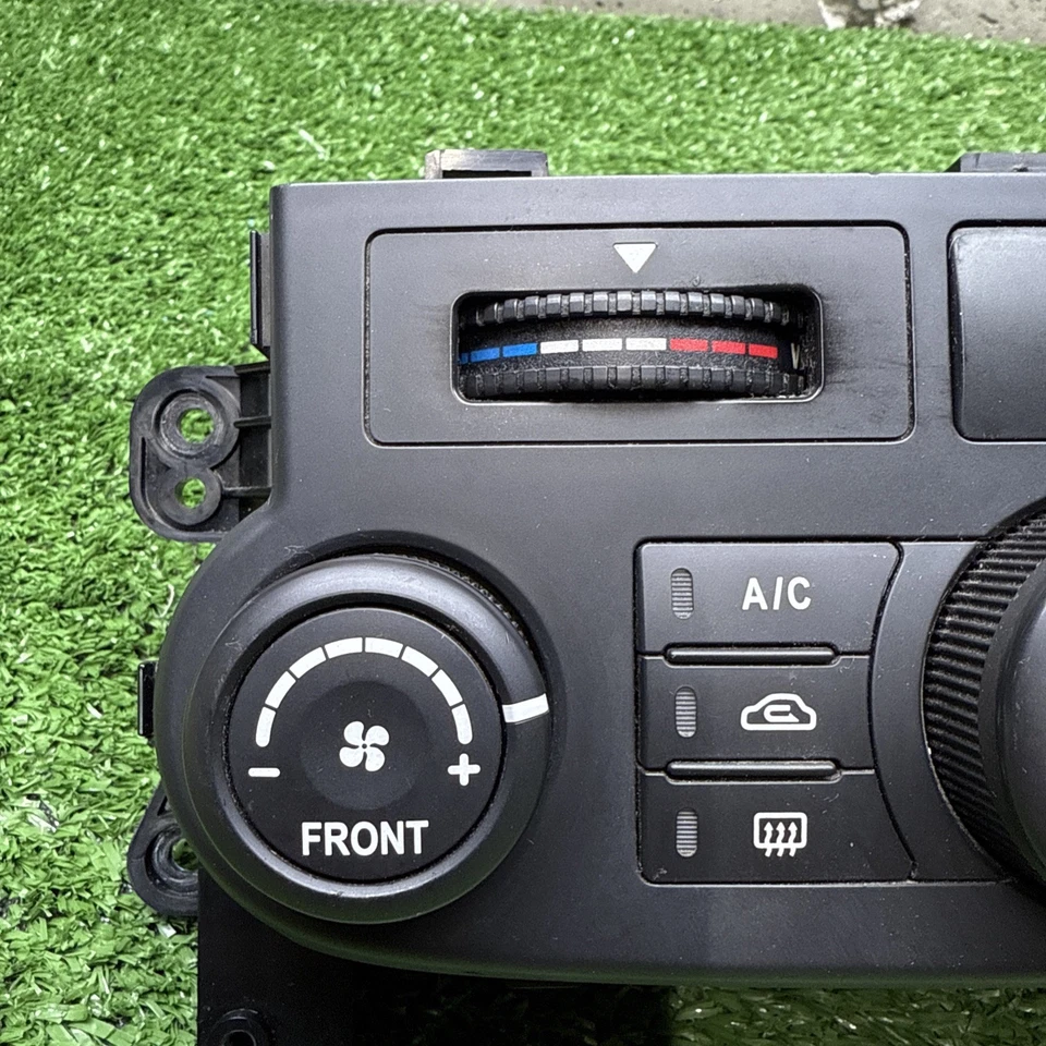 2009-2012 KIA Sedona AC Heater Temperature Climate Control 3knob 97250-4dxxx - Image 2 of 4