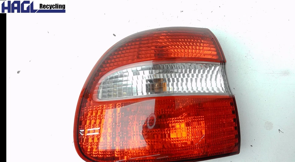 Luz Trasera Exterior Completa 30887333 Volvo V40 2.0 V Familiar - Imagen 2 de 4