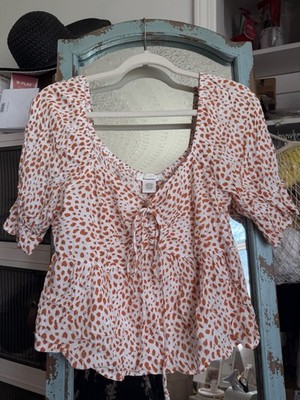 Urban Romantics Women's Large Cheetah Short Sleeve Blouse