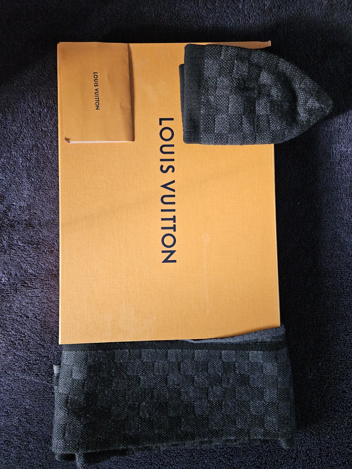 Louis Vuitton NEO PETIT HAT/SCARF BLACK (AUTHENTIC W/RECEIPTS)