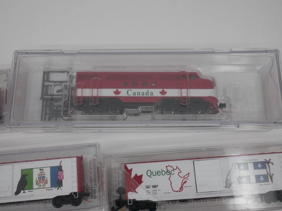 N Scale Locomotive Canadian 13 Provinces & Territory Full Set - Micro Trains - Image 2 of 4