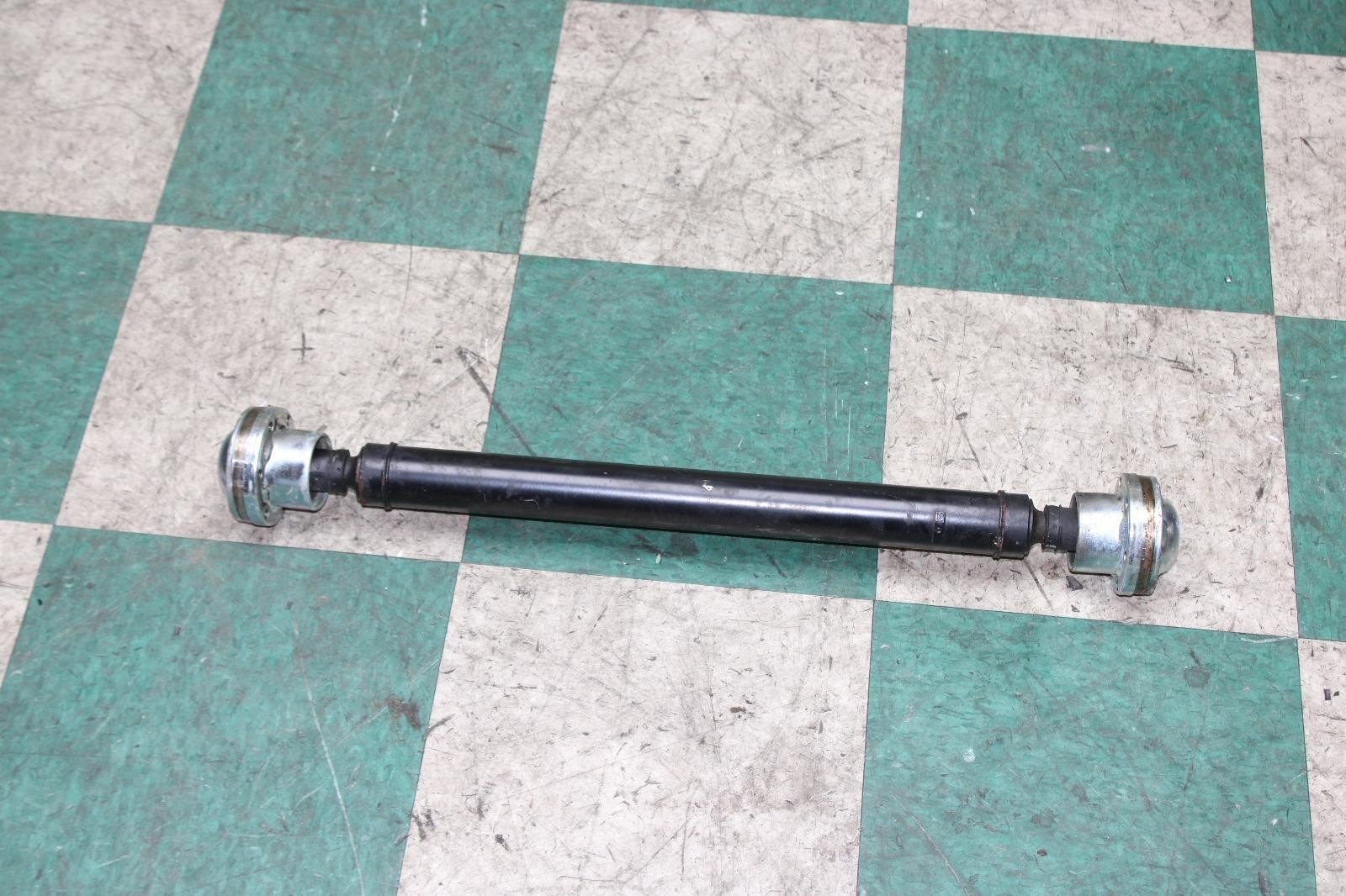 Maserati Quattroporte S Q4 2014-2024 Front Driveshaft tube